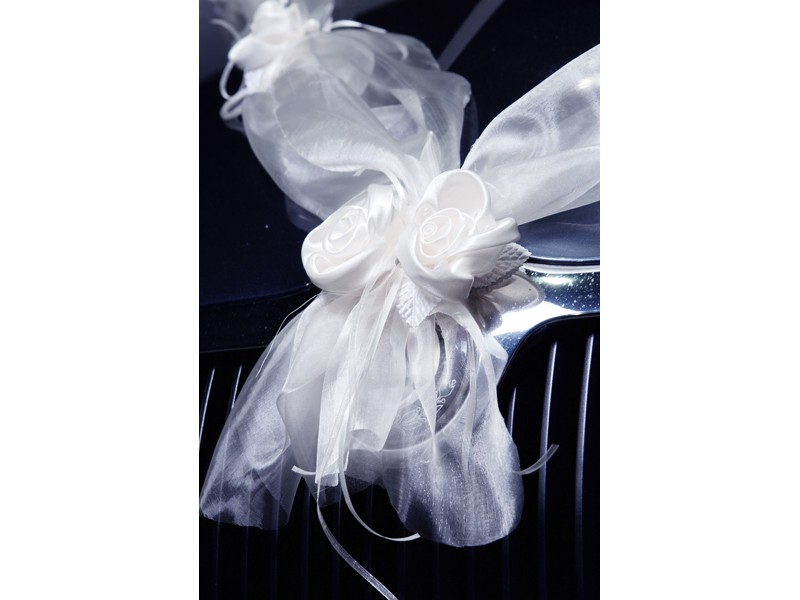 Guirlande décoration voiture de mariage, organza et satin