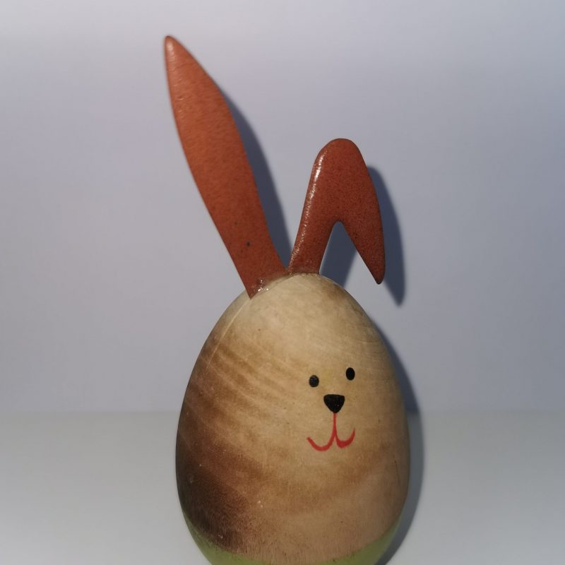 Lapin forme oeuf oreilles métal jaune/vert
