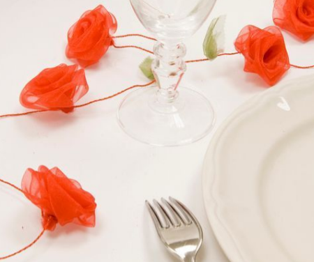 Guirlande de roses rouges organza 2.5m