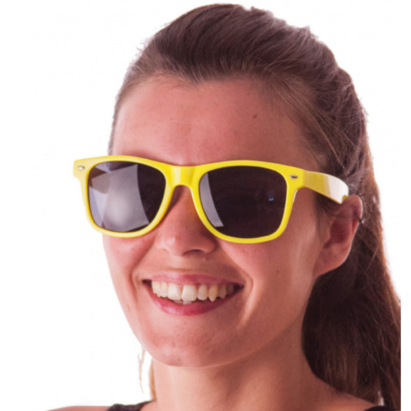 Lunette de soleil jaune fluo